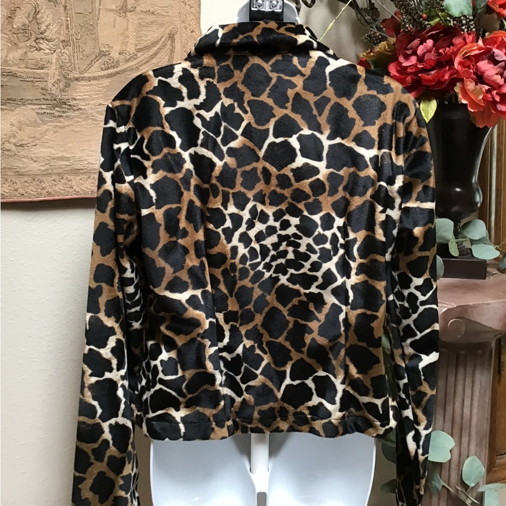 Selene Sport Leopard Print Jacket - Picture 3 of 8